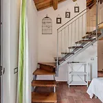 Feriehus Casali Marchigiani - Private Con Piscina, Giardino E Vista Panoramica