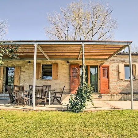 Feriehus Casali Marchigiani - Private Con Piscina, Giardino E Vista Panoramica