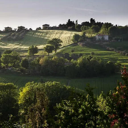 Casali Marchigiani - Private Con Piscina, Giardino E Vista Panoramica Feriehus *