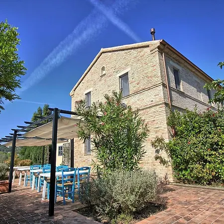 Casali Marchigiani - Private Con Piscina, Giardino E Vista Panoramica * Ostra