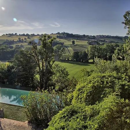 Casali Marchigiani - Private Con Piscina, Giardino E Vista Panoramica Feriehus